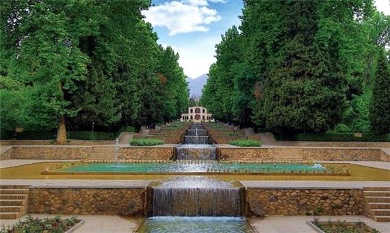 لایروبی مسیرهای آبی باغ ثبت جهانی شاهزاده ماهان