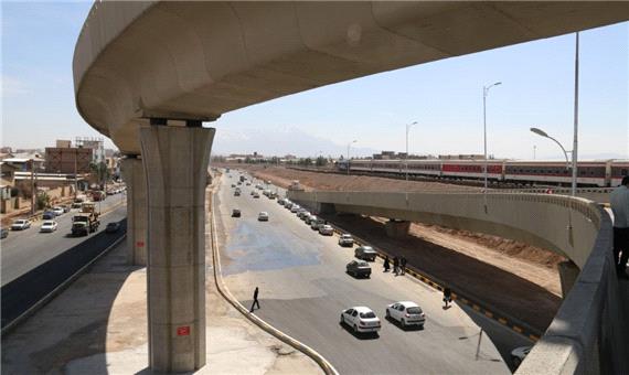 پل راه‌آهن کرمان بازگشایی شد