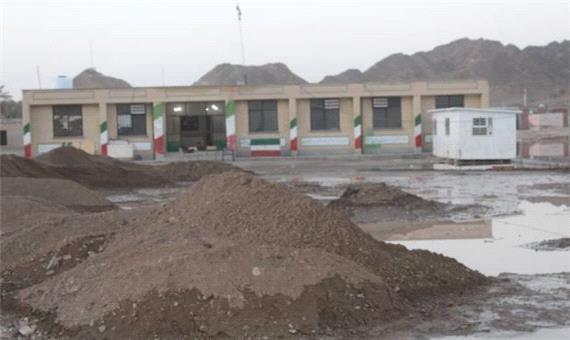 فرماندار: 44 مدرسه قلعه گنج بازسازی می‌شود