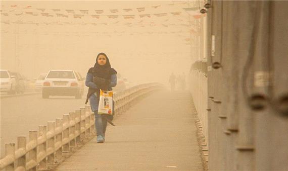 گرد و غبار مدارس کرمان و فهرج را به تعطیلی کشاند