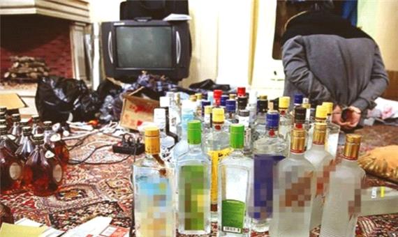عاملان توزیع مشروبات الکلی در شرق کرمان بازداشت شدند