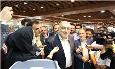 بازدید شهردار تهران از غرفه توانمندی‌های شرکت شهر سالم در بوستان گفت‌وگو