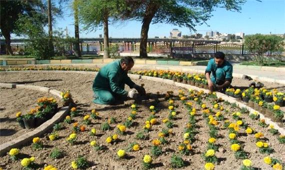 کاشت 2میلیون نهال فصلی در پارک‌های کرمان