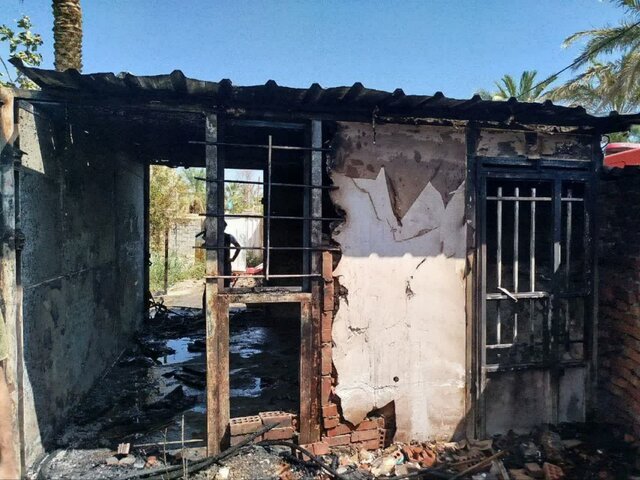 آتش‌سوزی مرگبار در بم؛ قربانی شدن کودک هفت‌ساله در کانکس غیراستاندارد