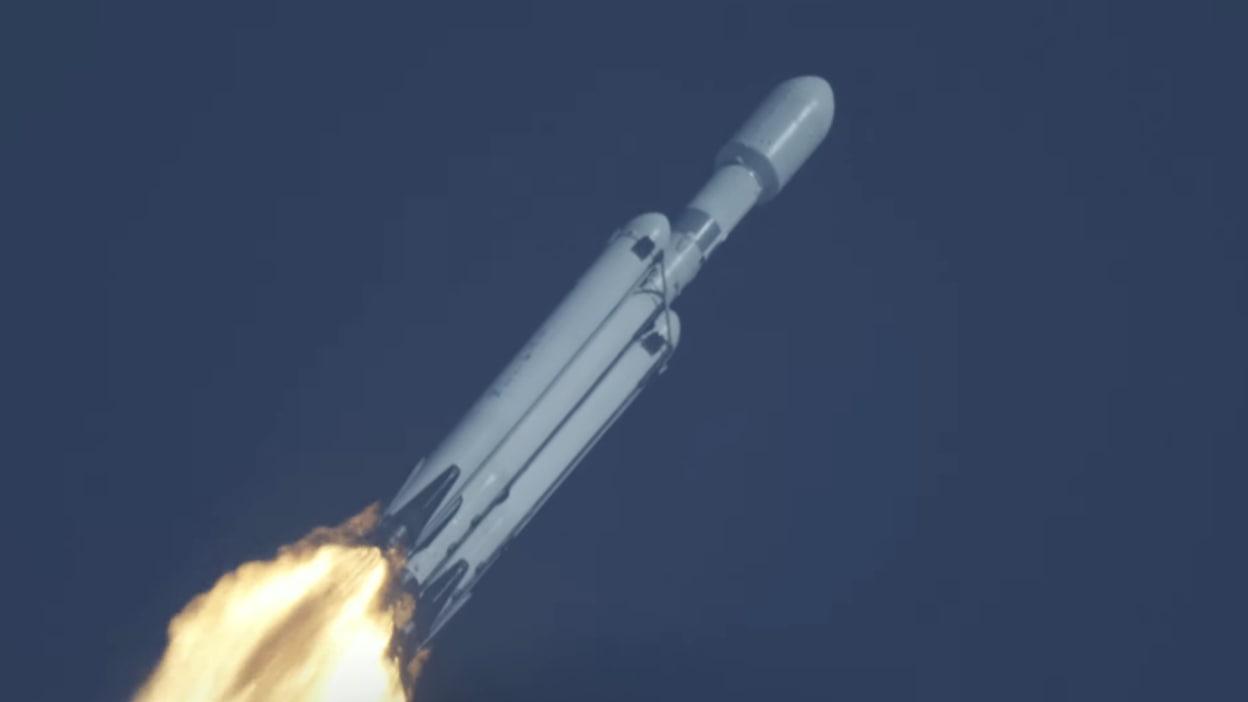 ویدیویی از جذابترین قسمت پرتاب موشکِ Falcon heavy، شاهکار مهندسی اسپیس ایکس