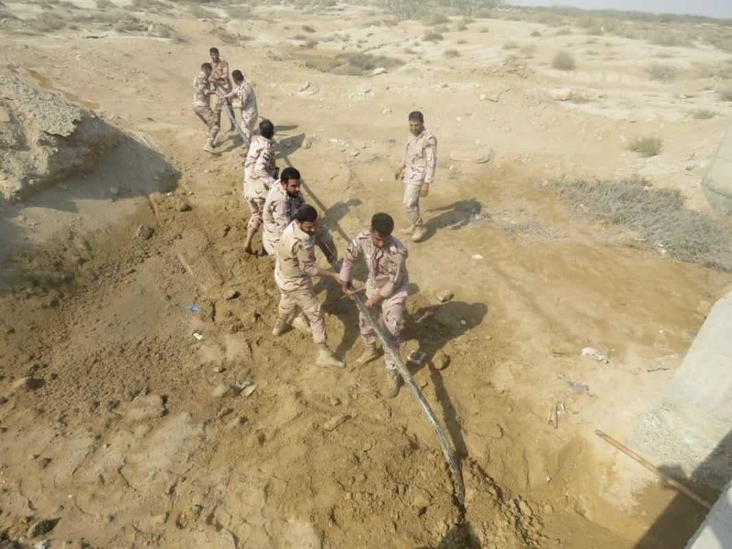 انهدام خط لوله ۶ کیلومتری سوخت قاچاق در سواحل هرمزگان