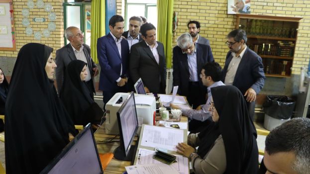 بازدید معاون وزیر و رئیس سازمان آموزش و پرورش استثنایی کشور از حوزه تشکیل پرونده داوطلبان پذیرفته شده آزمون استخدامی ماده ۲۸
