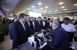 رونمایی از اولین کارت بانکی برای ارائه خدمات مالی به گردشگران خارجی