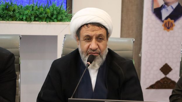 آموزش و پرورش پایه توسعه در همه بخش های کاری و اداری جامعه است