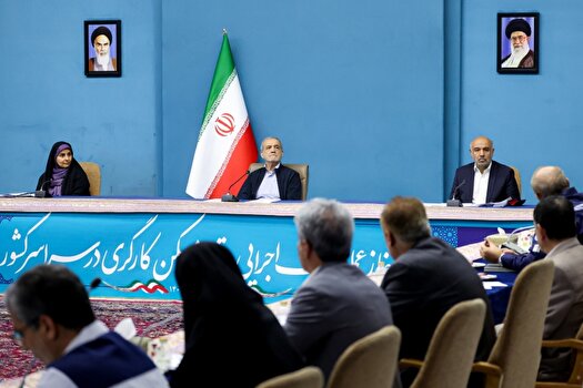 بنگاه‌های تولیدی وارد ساخت مسکن کارگری شوند