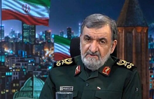 ایران، سرزمین گنج و شمشیر است
