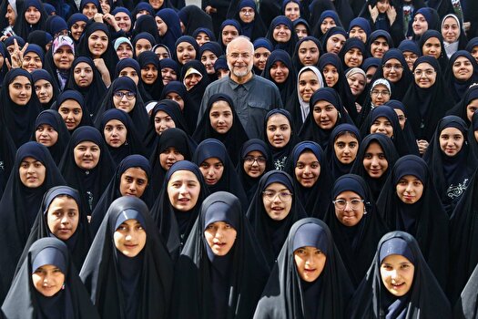 قالیباف: آموزش و تربیت در مدارس، اساس رشد و آینده کشور را شکل می‌دهد