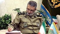 ادای احترام کشتی‌گیران به پرچم ایران غیرت ملی ایرانیان را به دنیا نشان داد