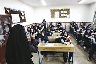 کلاس‌های شلوغ در کرمان؛ تهدیدی برای سلامت آموزشی