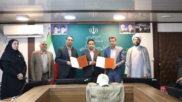 انعقاد تفاهم نامه همکاری مشترک سه جانبه بین اداره کل آموزش و پرورش، اداره کل پدافند غیرعامل استانداری و سازمان جهاد کشاورزی استان کرمان در اجرای طرح "نخلبان کوچک"