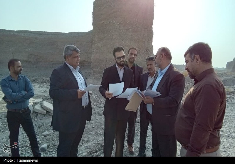 رودخانه ملنتی شهر جیرفت در آستانه مرگ؛ وقتی متولیان خود متهم‌اند!