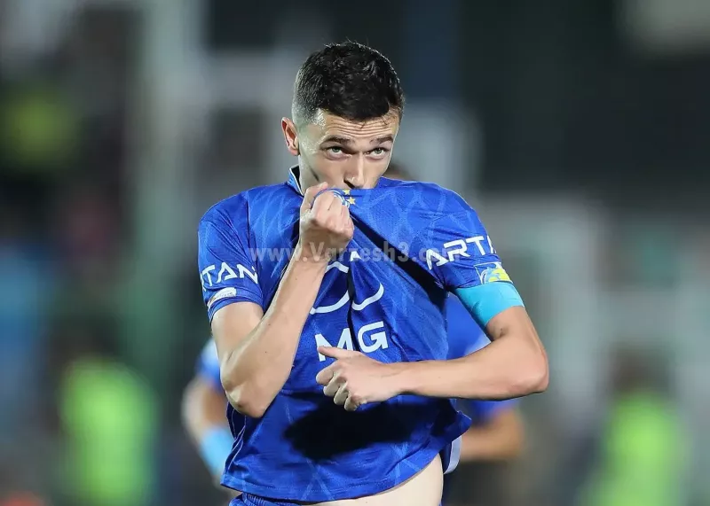 گزارش زنده: استقلال 3 - آلومینیوم 1