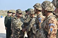 بازدید فرمانده نیروی دریایی سپاه از جزایر بوموسی و سیری