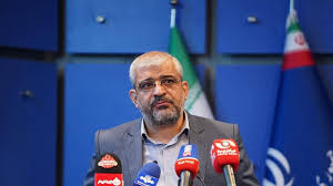 معاون سابق وزارت صمت: به کالاهای اساسی، ارز ۲۸۵۰۰ می‌دهیم ولی در بازار ۱۱۰ هزار تومان فروخته می‌شوند