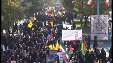 ۱۳ آبان و خروش استکبارستیزی نوجوانان وجوانان پایتخت مقاومت