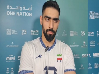 علی حاجیپور : دلیل ۳-۲ شدن بازی اشتباهات داوری بود!