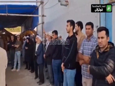 منزل پدری صابر کاظمی؛ طبق رسم ترکمن‌ها، مراسم عزاداری در چادرهای ترکمنی برگزار می‌شود