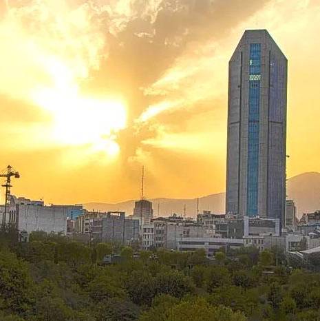 تسنیم: برج جهان کودک به سهامداران بانک آینده می‌رسد