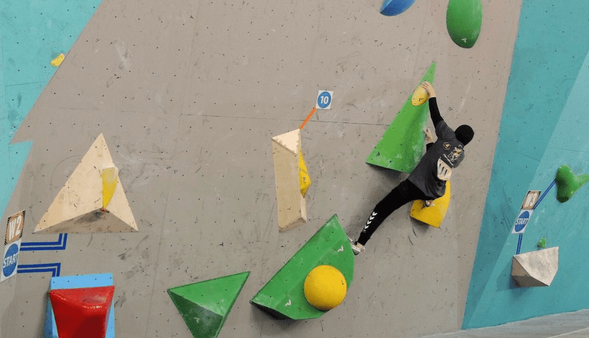 درخشش بانوان کرمانی در لیگ سنگ‌نوردی