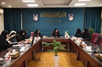 معاونت زنان برای اثرگذاری برنامه‌های هفته زن تلاش می کند