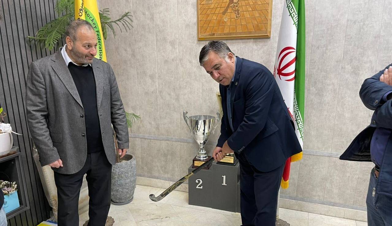 استقلالی‌ها رسما وارد هاکی شدند