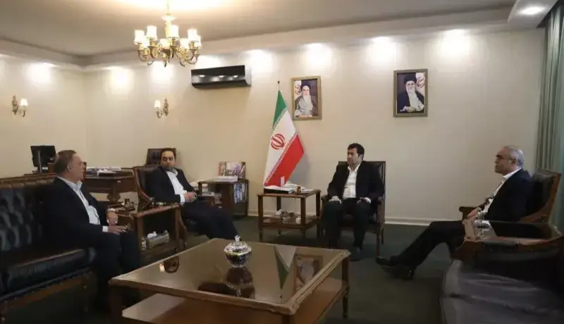 مدیران استقلال خوزستان به دیدار وزیر ورزش رفتند