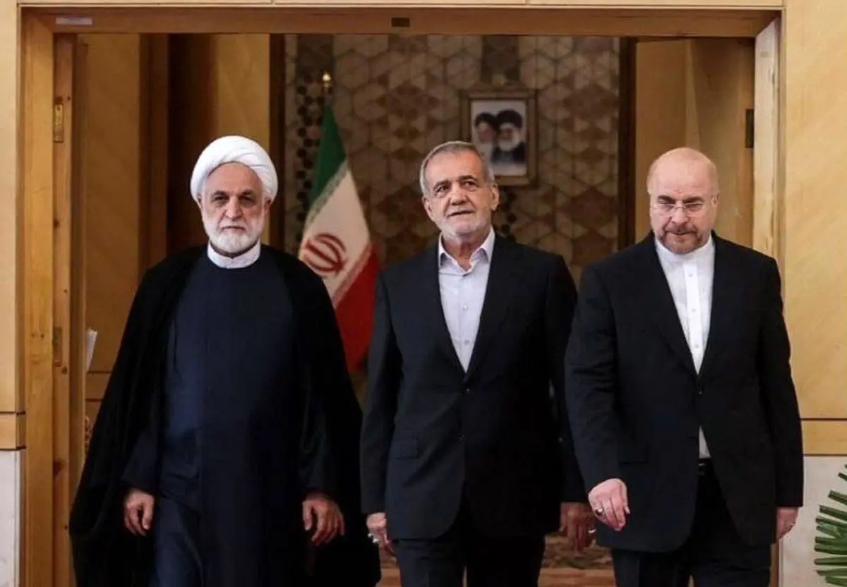 سرمقاله جوان/ سران قوا ببینند کدام وظیفه را وانهاده‌اند