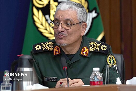 سردار طلایی‌نیک: قدرت موشکی ایران تحریم‌ناپذیر است