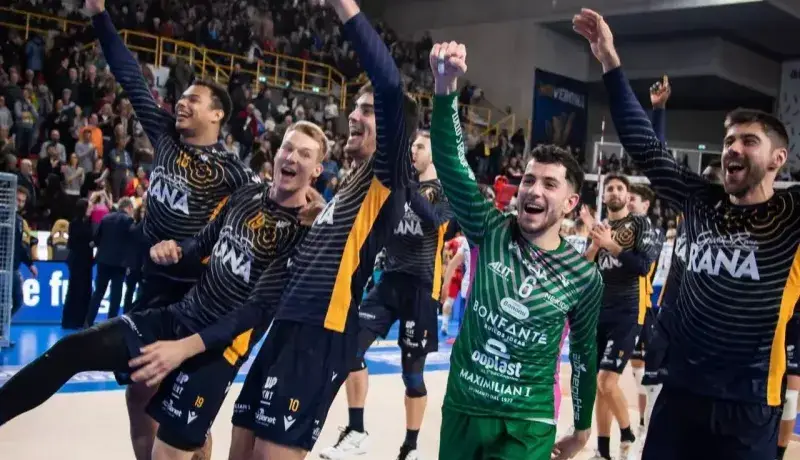 صدرنشین مهم‌ترین لیگ والیبال دنیا تغییر کرد