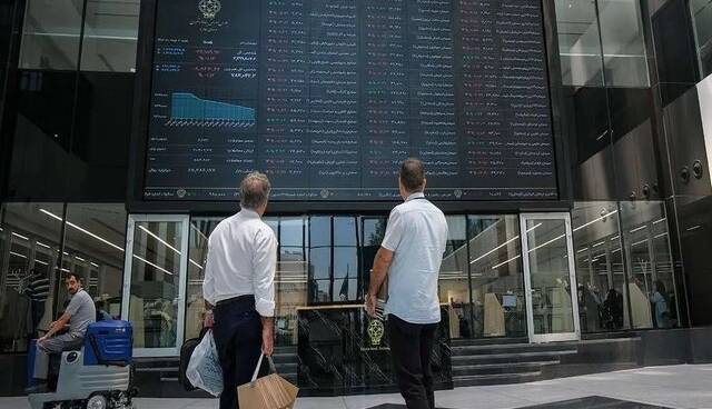 هوای تالار شیشه‌ای متعادل شد