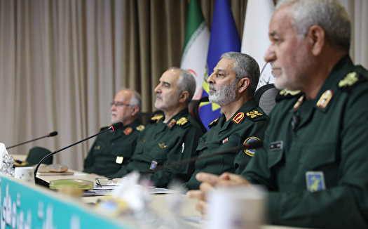 دانش قرارگاه خاتم الانبیا به بخش‌های دولتی و خصوصی منتقل شود