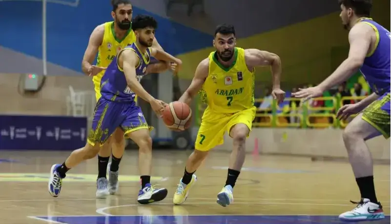 دربی بسکتبال به سود آبادانی‌ها