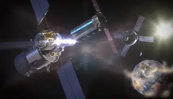 راهکار عجیب دانشمندان برای نجات زمین؛ فضاپیمای حلقوی که زباله‌های فضایی را می‌بلعد!