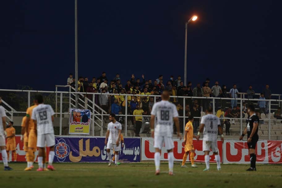 تساوی مس کرمان وپالایش نفت بندرعباس در لیگ یک فوتبال