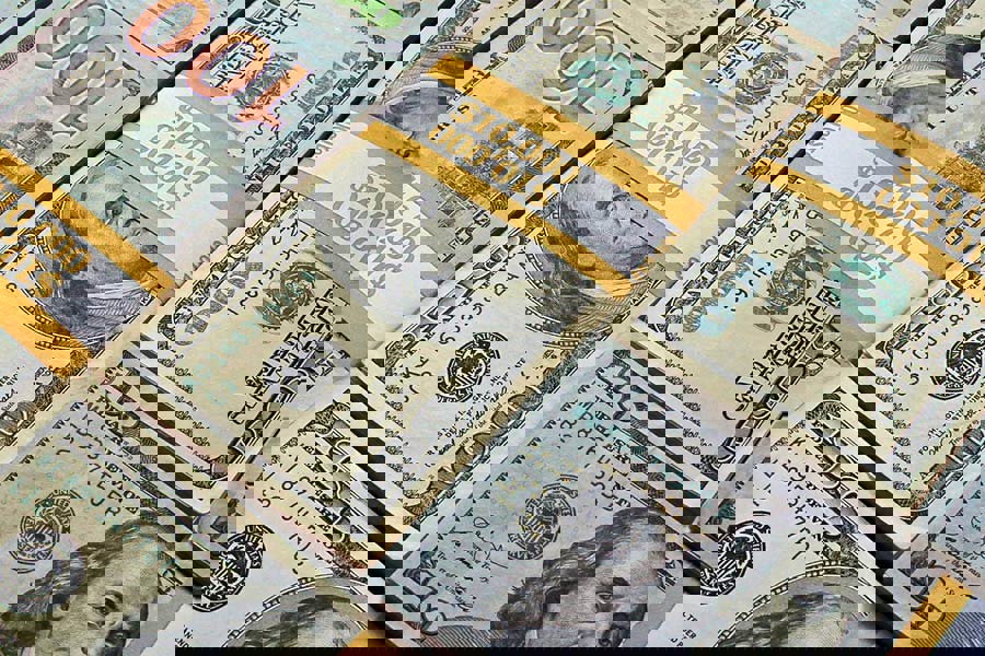 دلار ۱۳۰ هزار تومانی و بلاتکلیفی ارزی