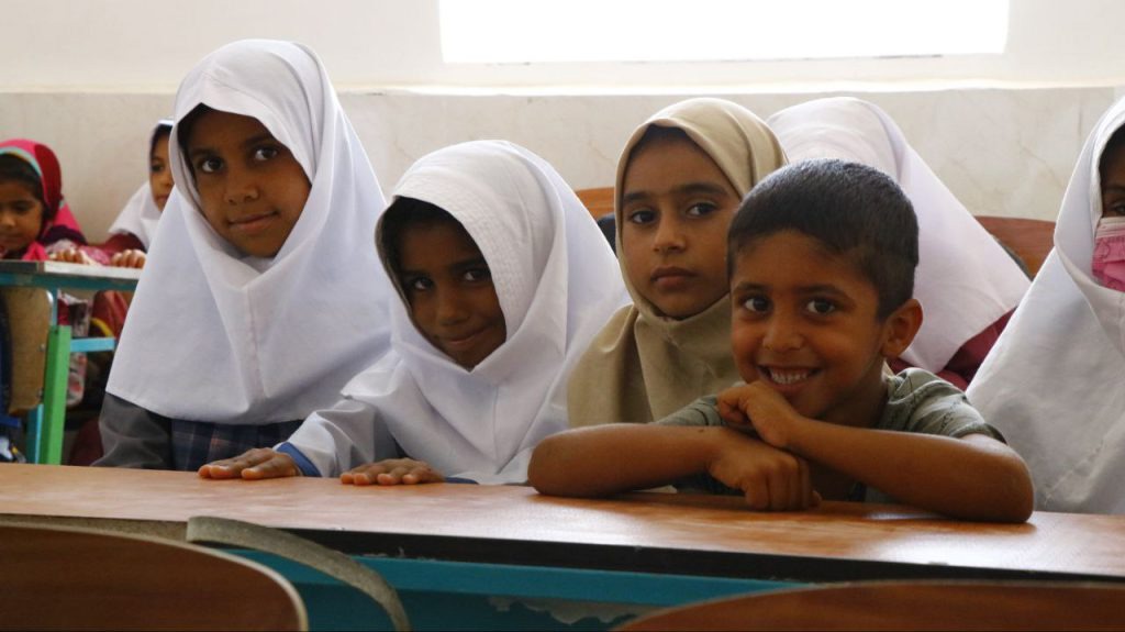 افتتاح مدرسه ۴ کلاسه «فرزندان میهن» با مشارکت خیران