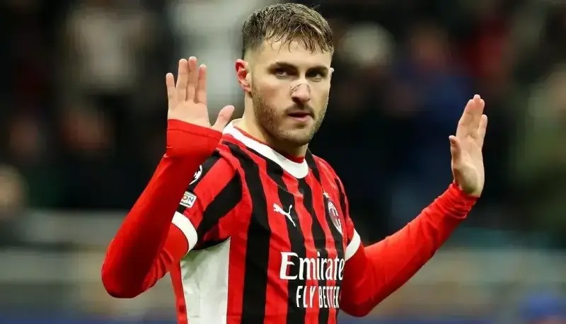 آلگری تایید کرد؛ پایان سال برای ستاره میلان