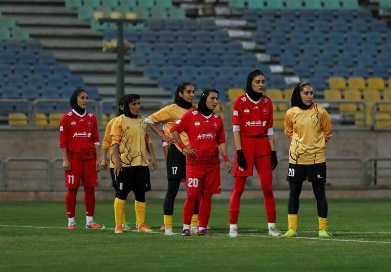 خاتون بم وگل گهر سیرجان درصدر جدول لیگ برتر فوتبال بانوان