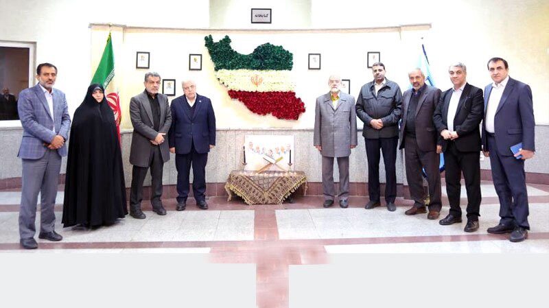 ادای احترام اعضای مجمع نمایندگان استان تهران به شهدای هسته‌ای جنگ ۱۲ روزه