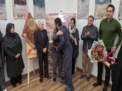 مراسم رونمایی از کتاب کت شلوار قهرمانی از رحیم علی‌آبادی