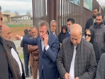 جنجال در مراسم کلنگ‌زنی خانه کشتی آمل