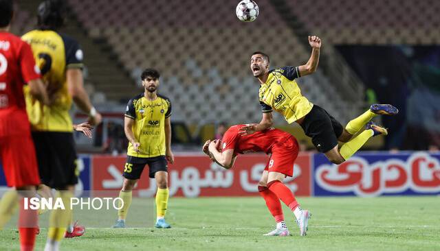 معمای نقش‌جهان؛ سپاهانِ محرم در خانه زمین‌گیر می‌شود!