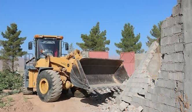 رفع تصرف ۶۴۰۰ متر زمین در حاشیه شهر کرمان