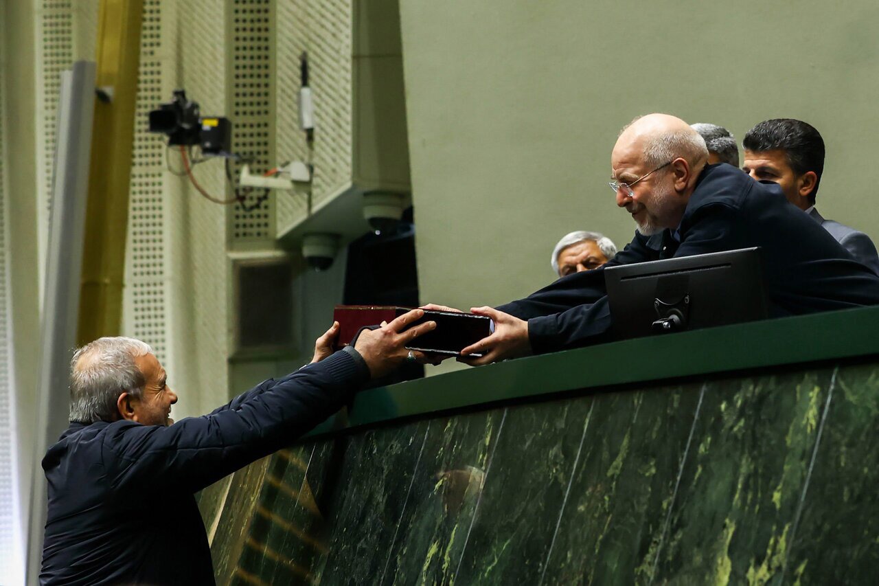 ساز و کار بررسی سند دخل و خرج ۱۴۰۵ در بهارستان