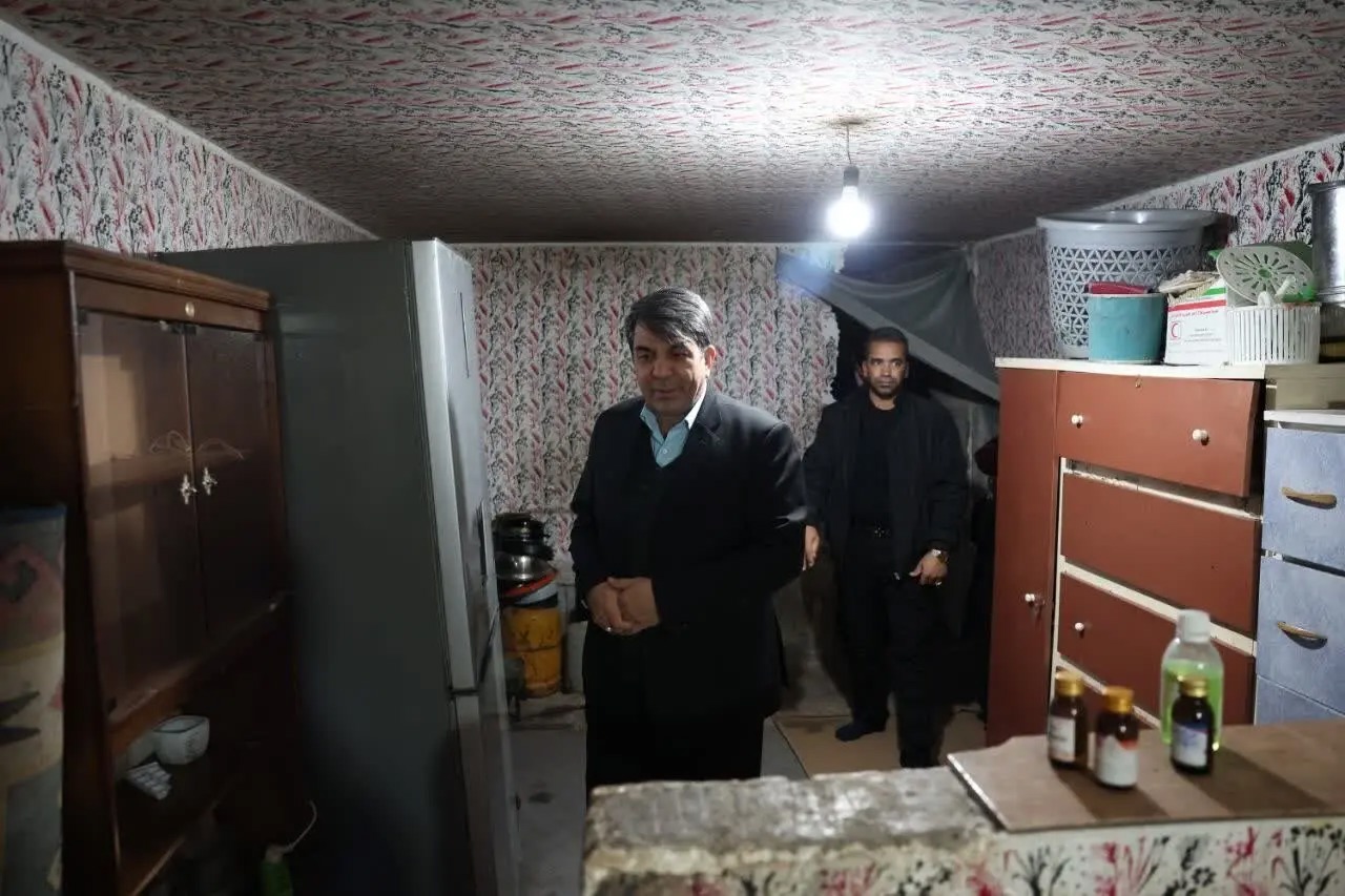 دیدار صمیمانه استاندار کرمان با خانواده‌های مددجوی کمیته امداد